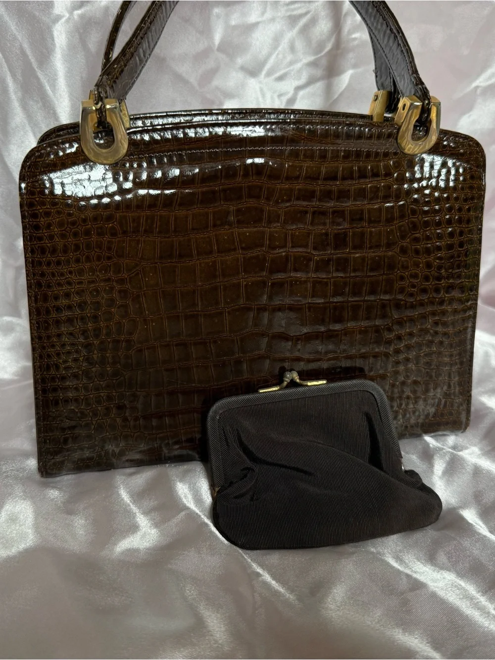 Vintage 1950/60s Coblentz Genuine Alligator Purse with Matching Coin Purse Brown